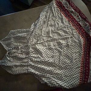 Patterned Sleeveless Dress with Red Border